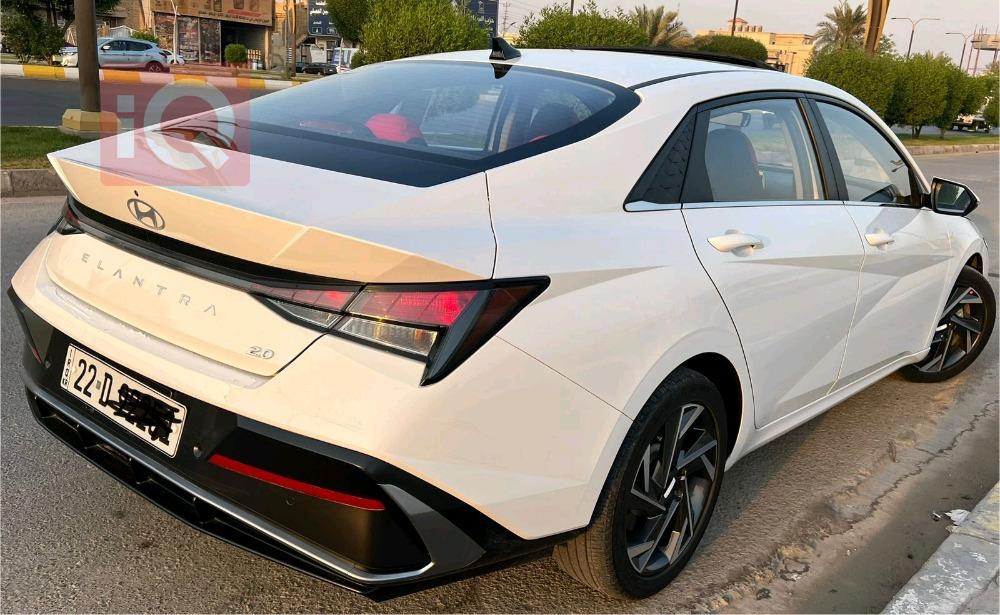 هيونداي النترا